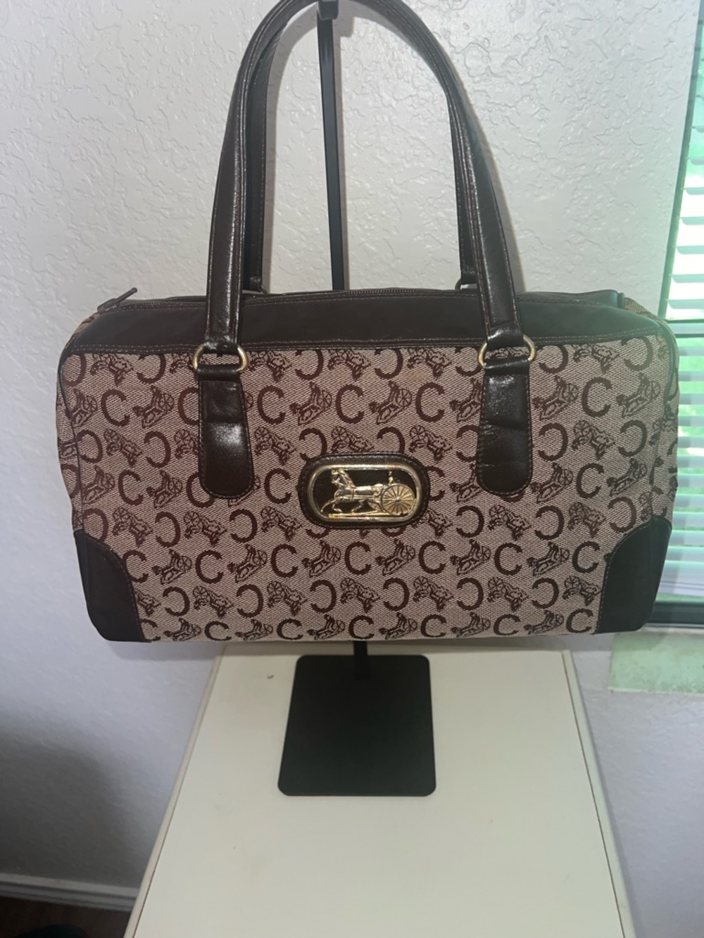 CELINE Macadam Carriage
Hand Boston Bag Canvas Leather in Redish/Burgundy